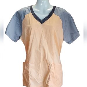 UA BUTTERSOFT STRETCH Scrub top L
